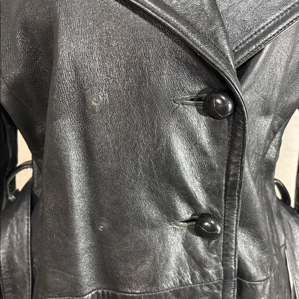 Vintage 80s Women's Black Leather Jacket - Picture 4 of 8